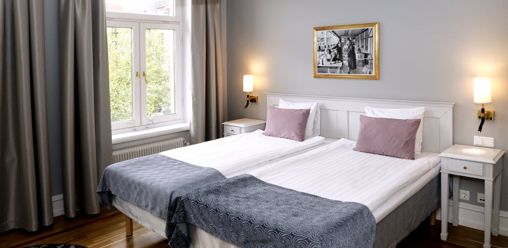 Copyright: : Annika Persson, Precious People, 0708-99 22 30, annika@preciouspeople.se Scandic Kramer, superior extra, classic bedroom